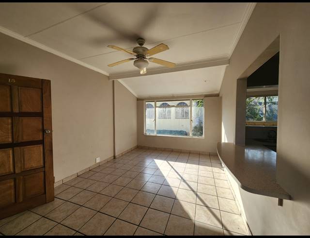 2 BEDROOM FLAT SOLD IN THREE RIVERS PROPER